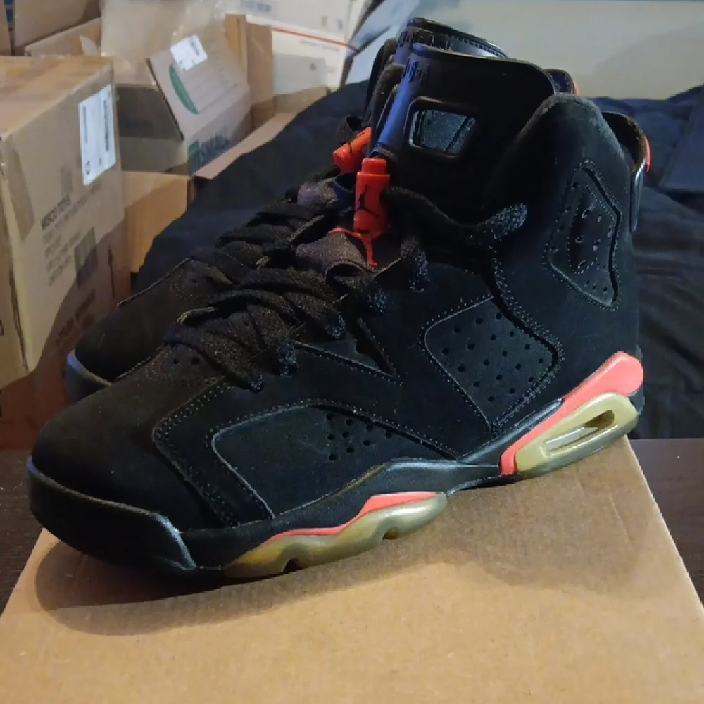 Jordan 6 Retro (GS) 2014 OG "Infrared" Mens 6Y Womens 7.5 EUC - Picture 2 of 9
